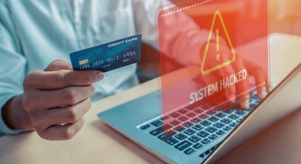Credit Card Fraud Detection with Machine Learning - Protecting Transactions in the Digital Era